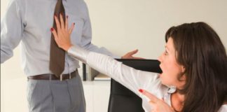 Hartuirea sexuala la locul de munca!