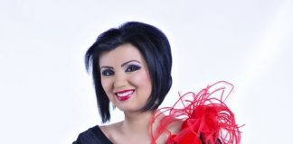 Adriana Bahmuteanu se opereaza!