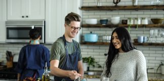 Cum sa te apropii de un tip: 20 de moduri simple