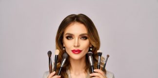 Cele mai bune trucuri pentru un machiaj natural, simplu si tineresc pentru femei de 30 de ani