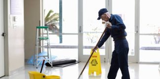 Gestionați eficient curățenia în marile companii prin servicii profesionale și soluții personalizate