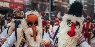 10 traditii de Craciun din intreaga lume pe care sa le stii